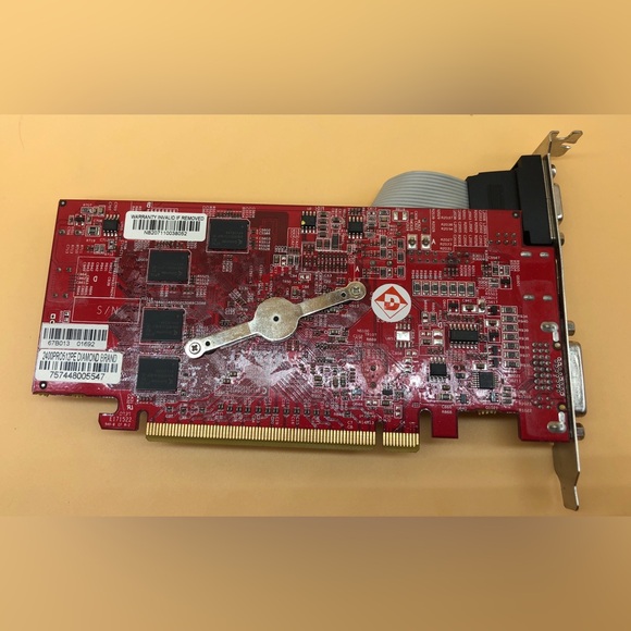 ATI Radeon PCI-E HD 2400PRO 256mb Graphic Card - Picture 2 of 3